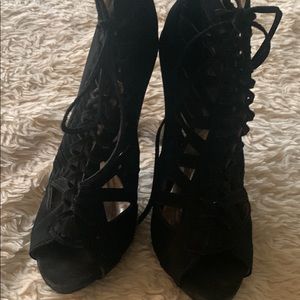 Black high heel boots, size 10, good condition